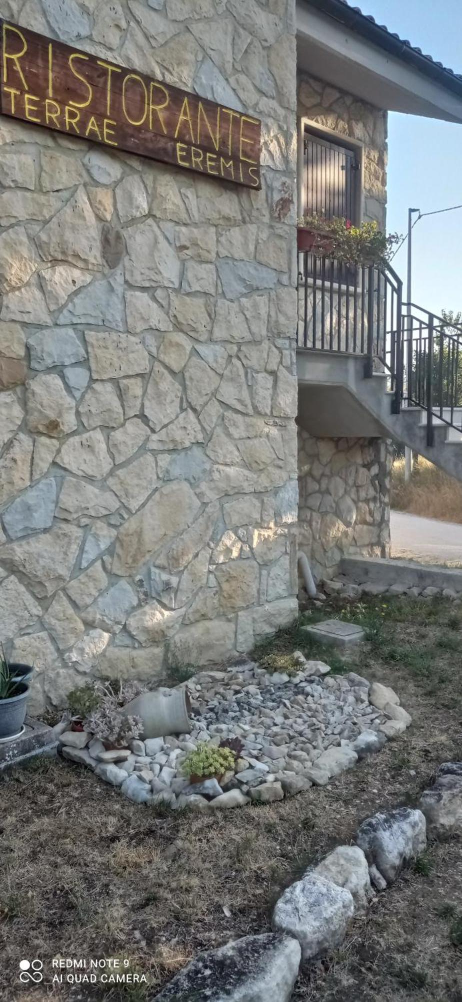 Terrae Eremis: Ristorante, Bar, B&B Roccamorice Kültér fotó